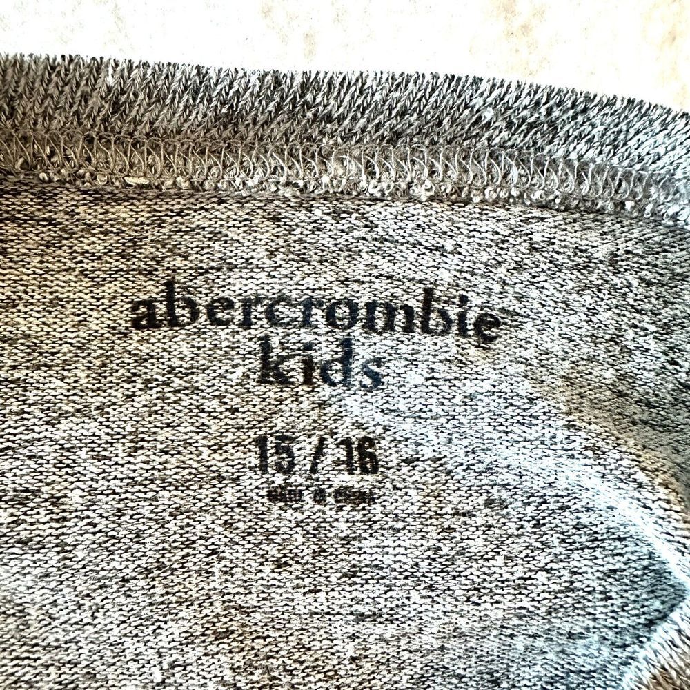 ABERCROMBIE Kids Girls 15/16 MOOSE Cold Shoulder Sequin Heather Gray Top Shirt‎ - Picture 6 of 8
